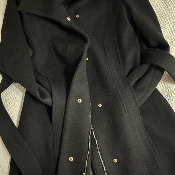 Cole Haan Black Standar Collar Wool-Blend Coat. - Picture 6 of 11